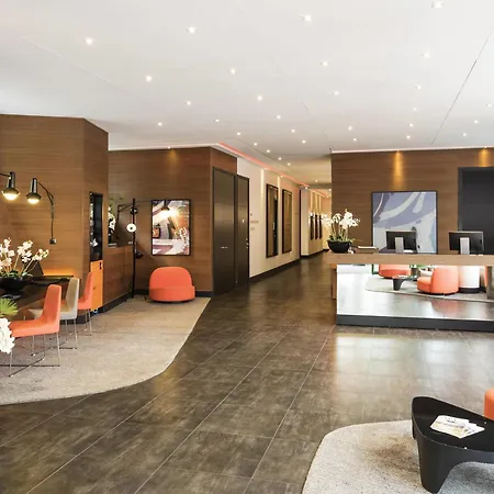 Aparthotel Adagio 19eme Cite De La Musique 4*