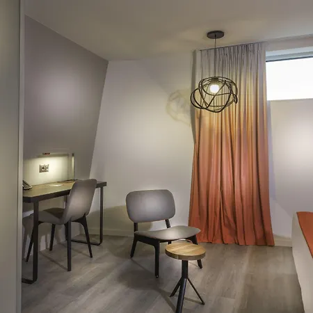 Adagio 19ème Cité De La Musique 4*